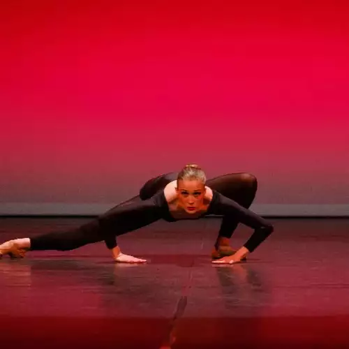 Benedict Manniegel Dance Company: Konturen - Münchner Künstlerhaus München