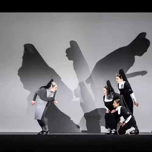 Bernarda Albas Haus - Münchner Volkstheater München