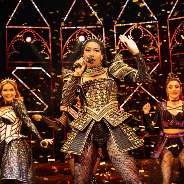 Musical Six, Deutsches Theater München