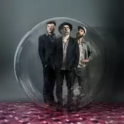 Matti Klein Soul Trio: Bouncin' in Bubbleverse - Deutsches Theater, Silbersaal München