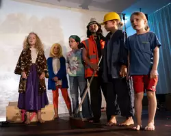 Momo - Es ist unsere Zeit - PATHOS Theater München