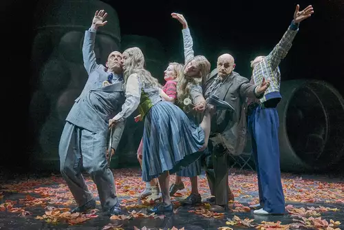 Kasimir und Karoline - Münchner Kammerspiele Giehse-Halle München