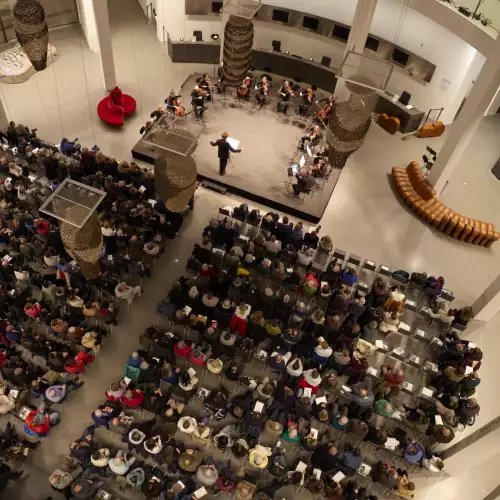 MKO: Nachtmusik im Museum – Nina Šenk - Gasteig HP8, Isarphilharmonie München