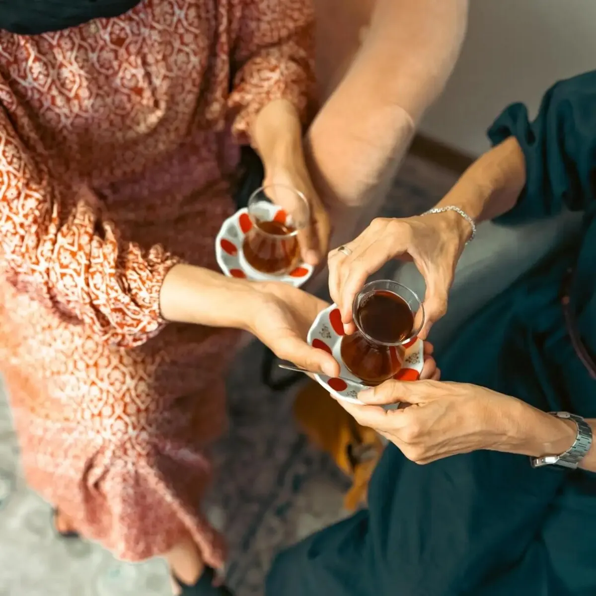 Kultur & Kaffee mit der Thea Community, Austausch über Kultur, Veranstaltungen und Theater in München
