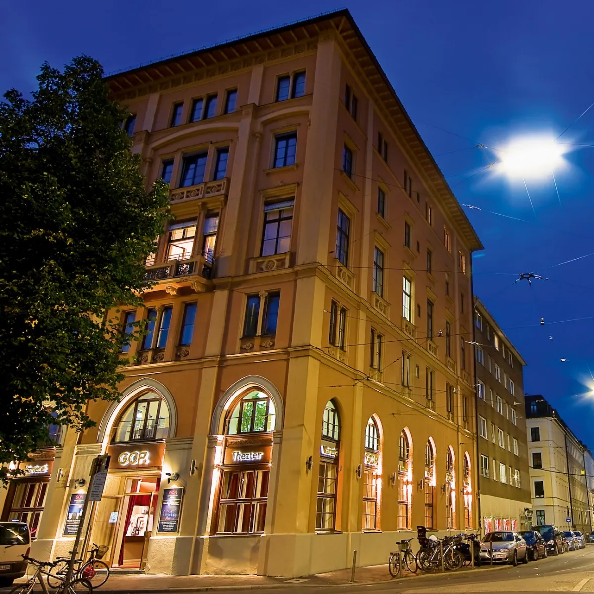 Außenaufnahme GOP Varieté Theater