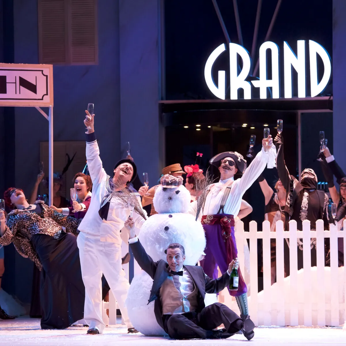 Drei Männer im Schnee, Gärtnerplatztheater München