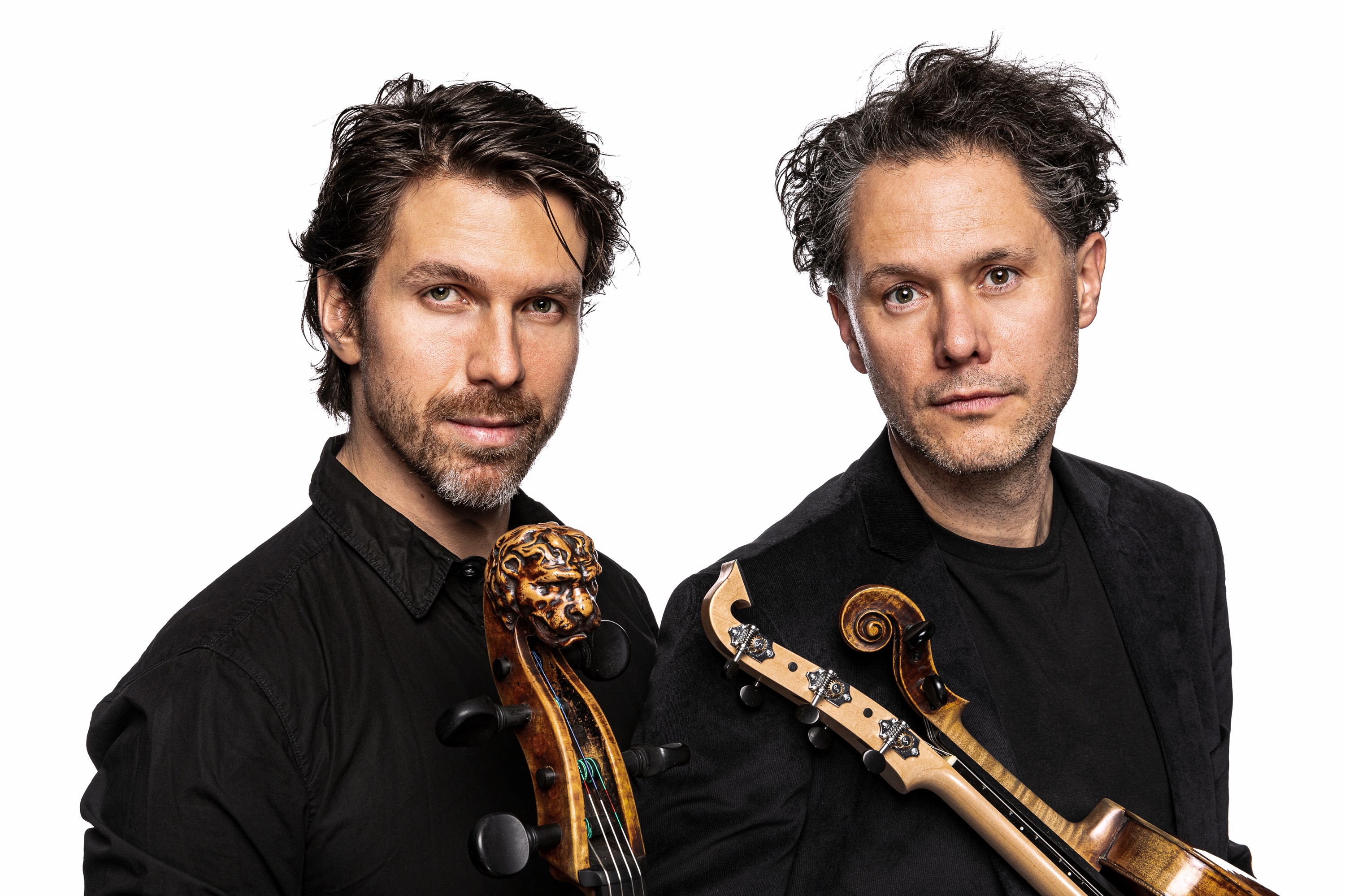 Ceren Oran & Moving Borders: Listen! - schwere reiter Konzert Tanz in ...