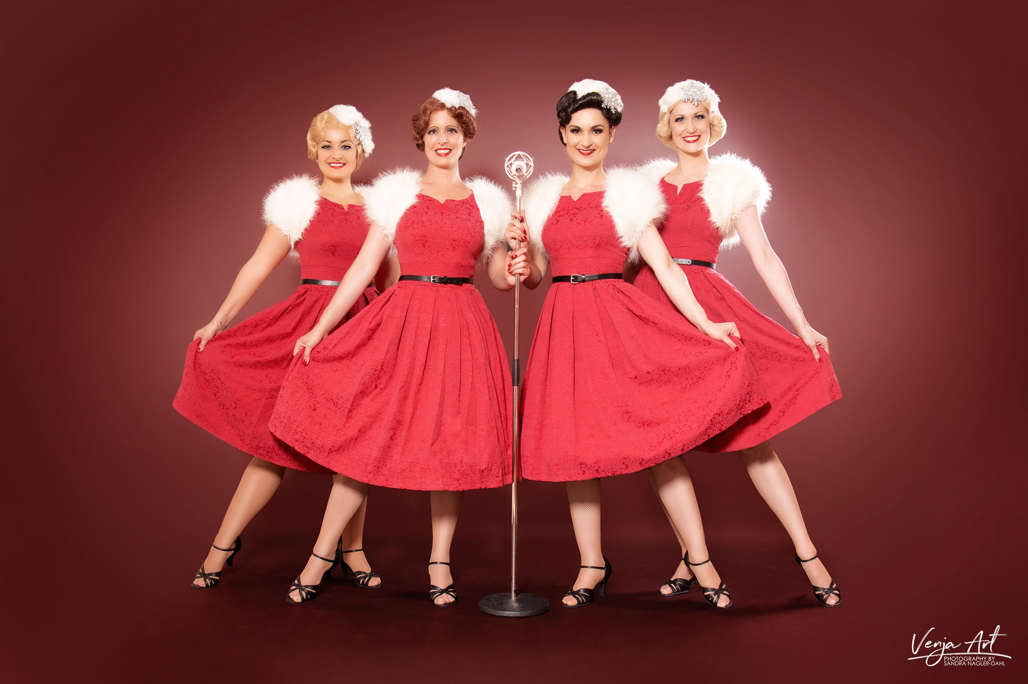 &copy; Venja-Art Photography