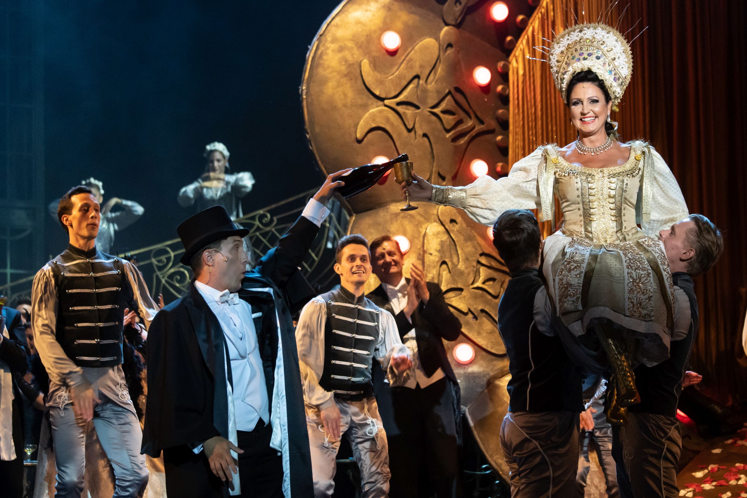 Die Csardasf&uuml;rstin / Foto: Gordon Neszter f&uuml;r Art&Lens Photography