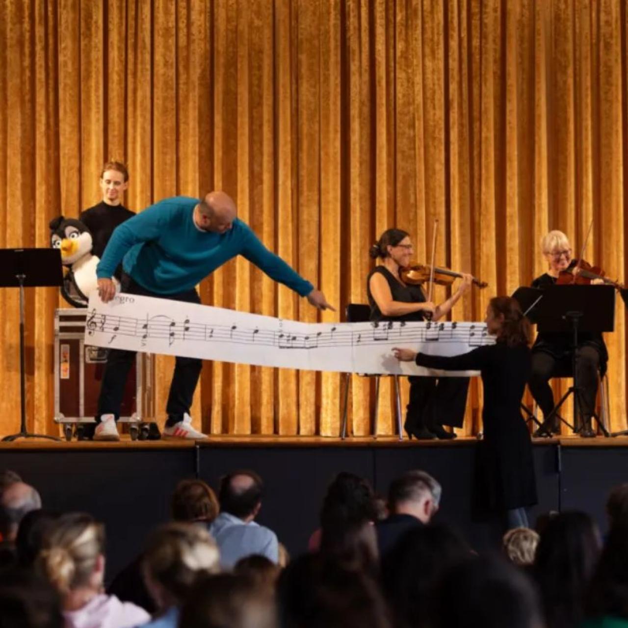 Zwergerlmusik - F&uuml;nf Freunde auf Abenteuerreise, M&uuml;nchner K&uuml;nstlerhaus