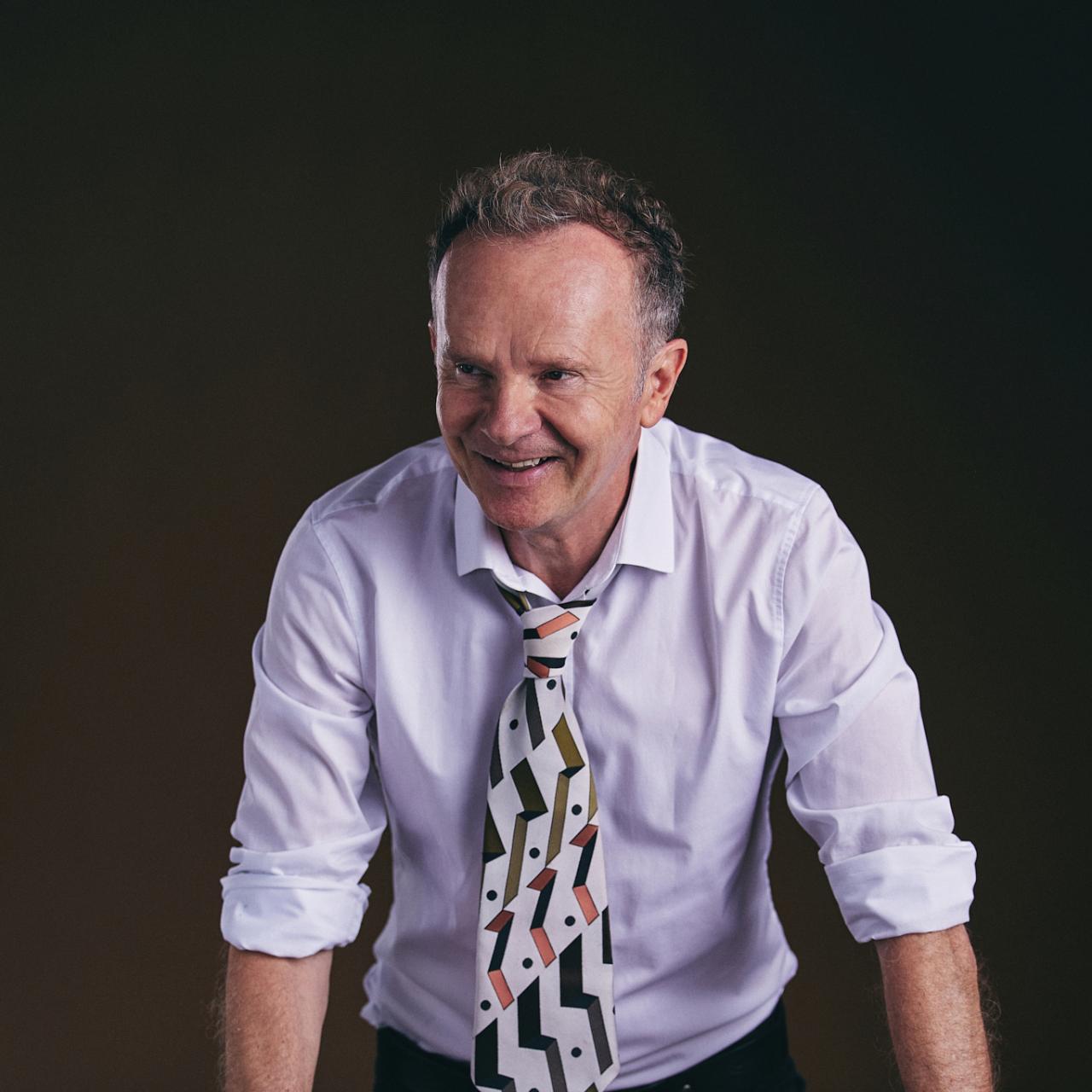 Willy Astor tritt mit seinem Programm Reimart und Lachkunde im Kulturhaus Milbertshofen auf