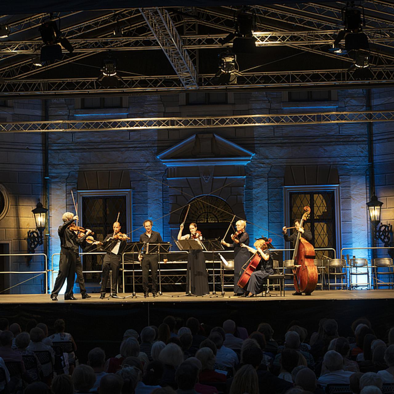 Sommerkonzert, Brunnenhof, Residenz-Solisten