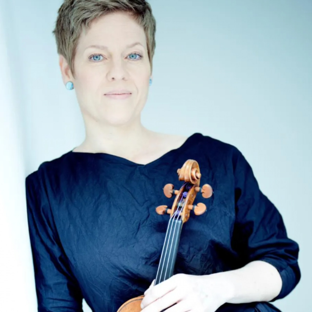 Violinistin Isabelle Faust, Isarphilharmonie M&uuml;nchen