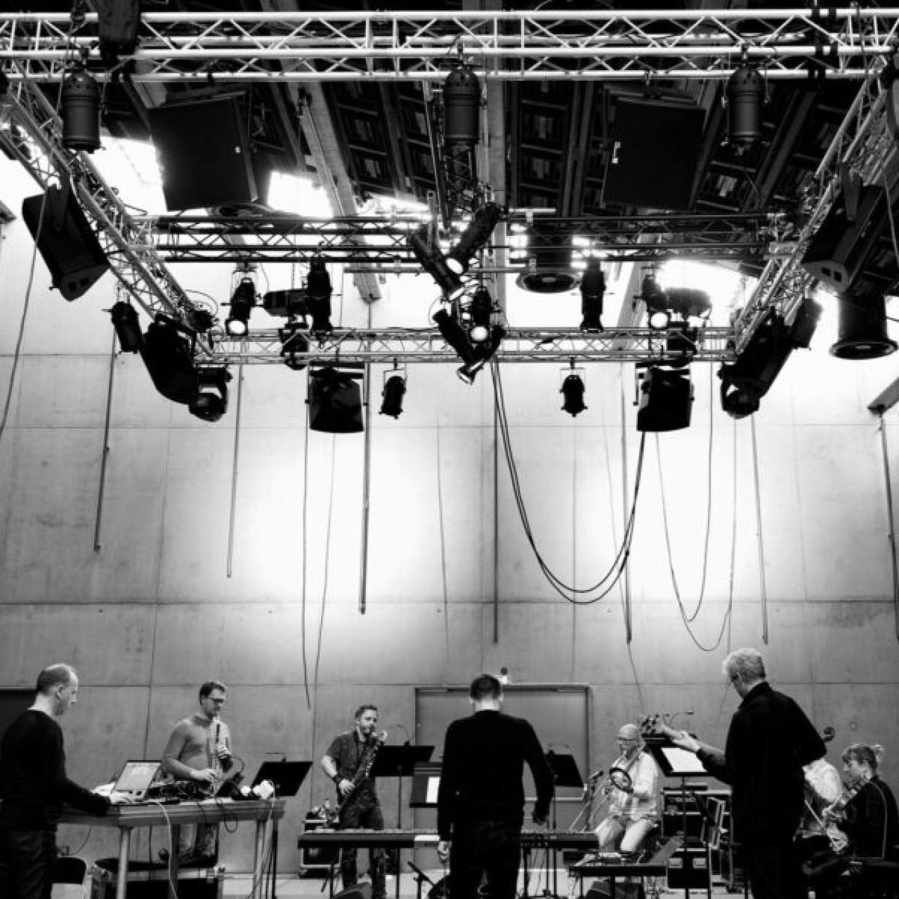 Das Ensmble Klang Systematiek pr&auml;sentiert im schwere reiter Mauricio Kagels immersives Musiktheaterst&uuml;ck Ludwig van
